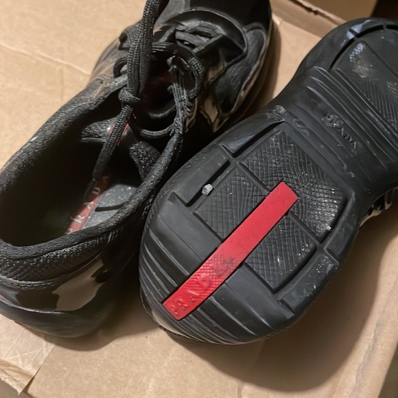 Mens Prada sneakers like new - Picture 3 of 3